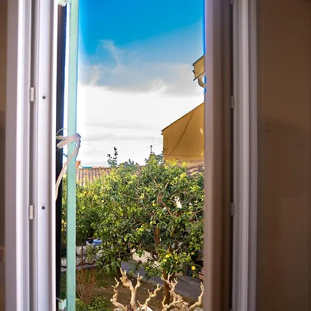 Vieux Grand Studio Ensoleille Apartment